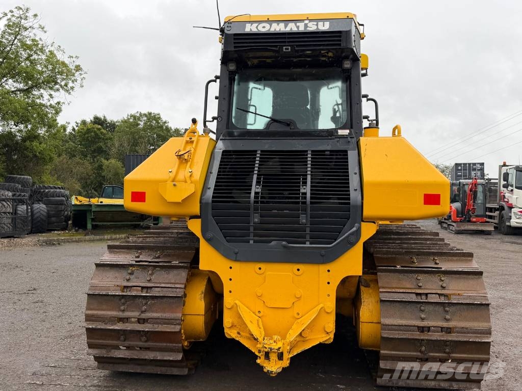 Komatsu D 71 PX-24 Bulldozer på larvebånd