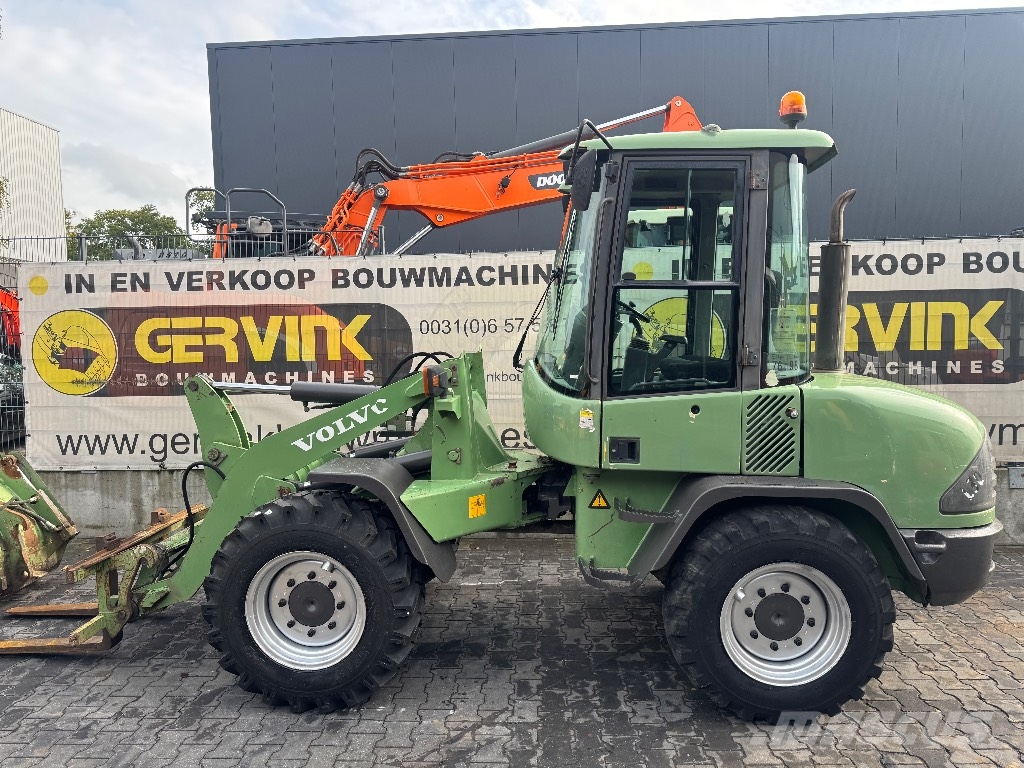 Volvo L30 Rataslaadurid