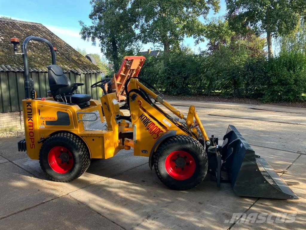Knikmops 170 minishovel | 200u | 36pk | Nieuwstaat 휠로우더
