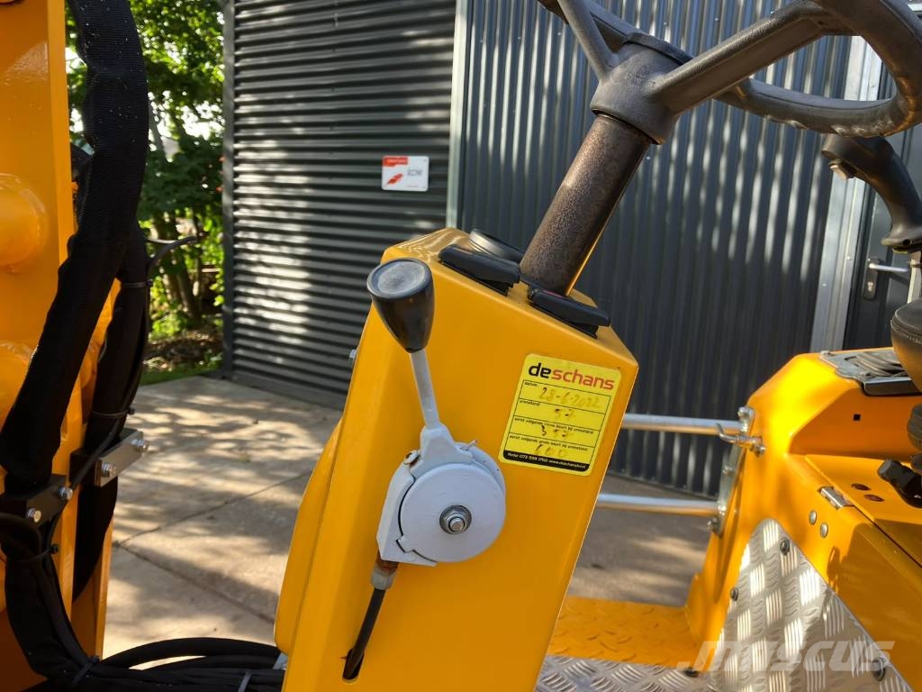 Knikmops 170 minishovel | 200u | 36pk | Nieuwstaat 휠로우더