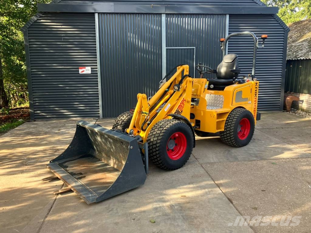 Knikmops 170 minishovel | 200u | 36pk | Nieuwstaat 휠로우더