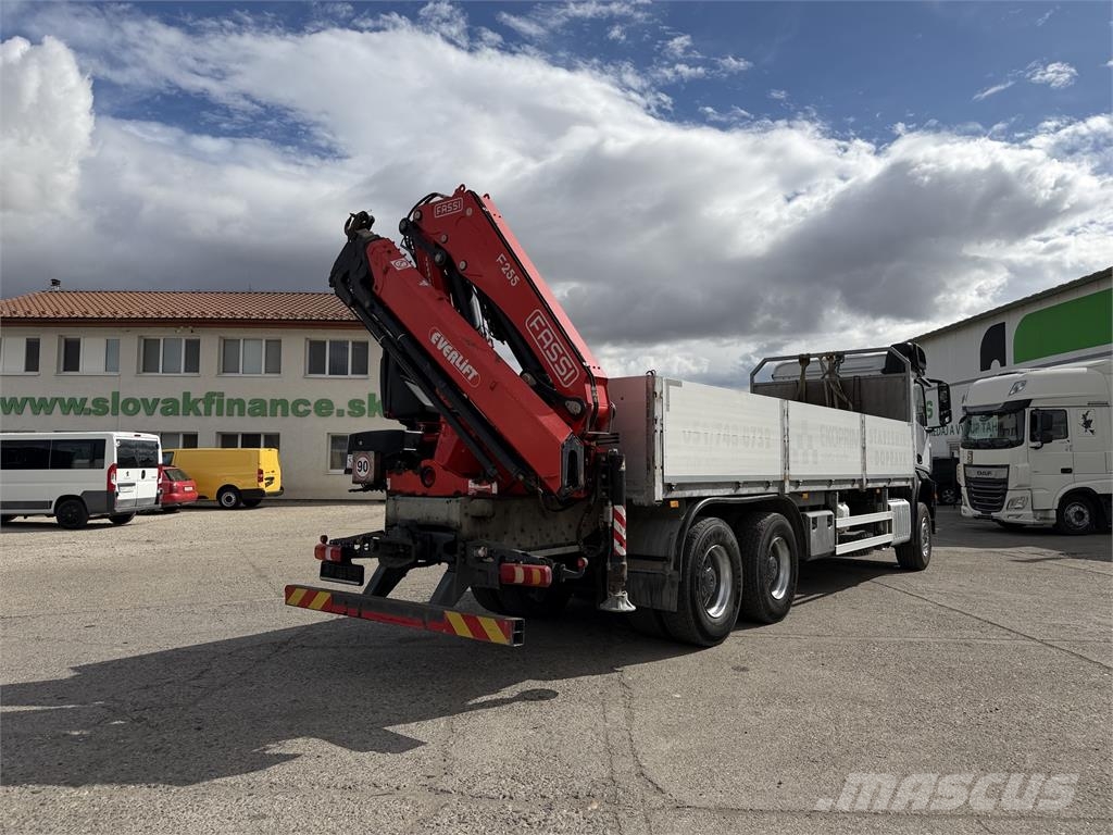 Mercedes-Benz Arocs VIN 923 Camiões grua
