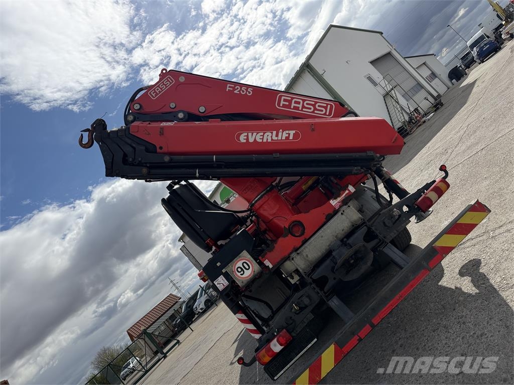 Mercedes-Benz Arocs VIN 923 Camiões grua