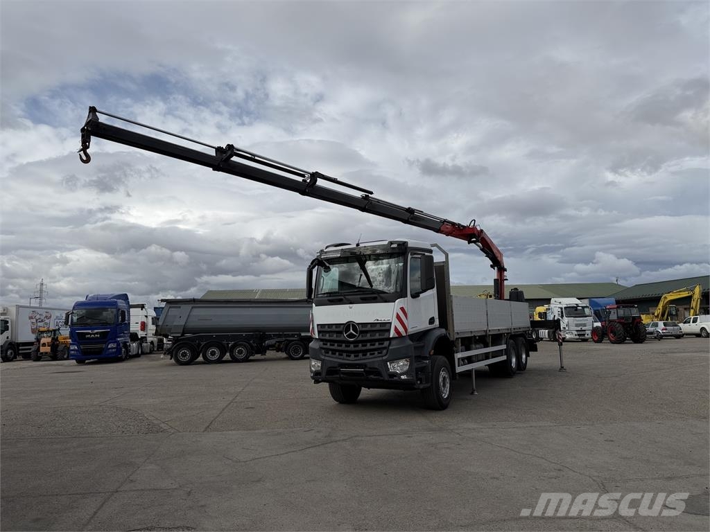Mercedes-Benz Arocs VIN 923 Camiões grua