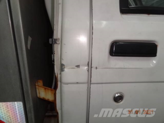 Piaggio Porter 1.3 benzyna 4x2 Pick up/Valník