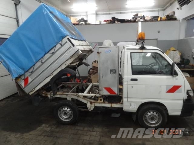 Piaggio Porter 1.3 benzyna 4x2 Pick up/Valník