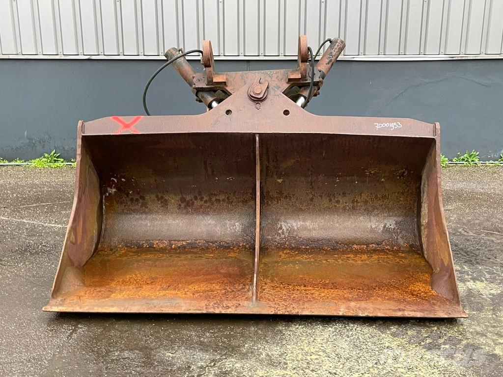 Tilting bucket CW-40 Buckets