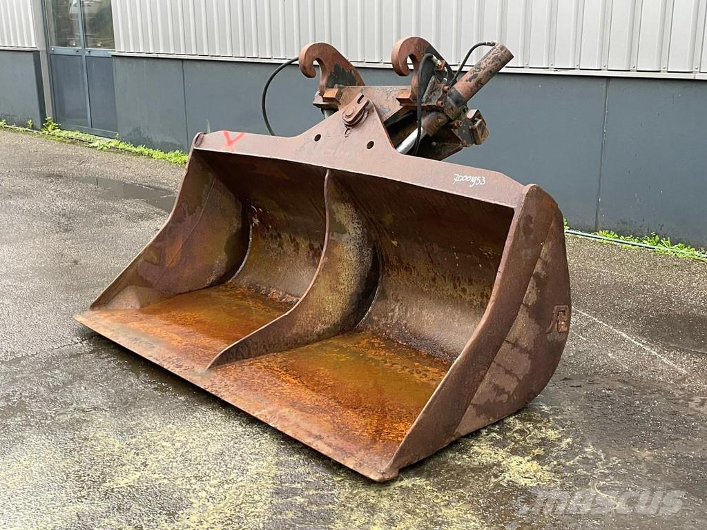 Tilting bucket CW-40 Buckets