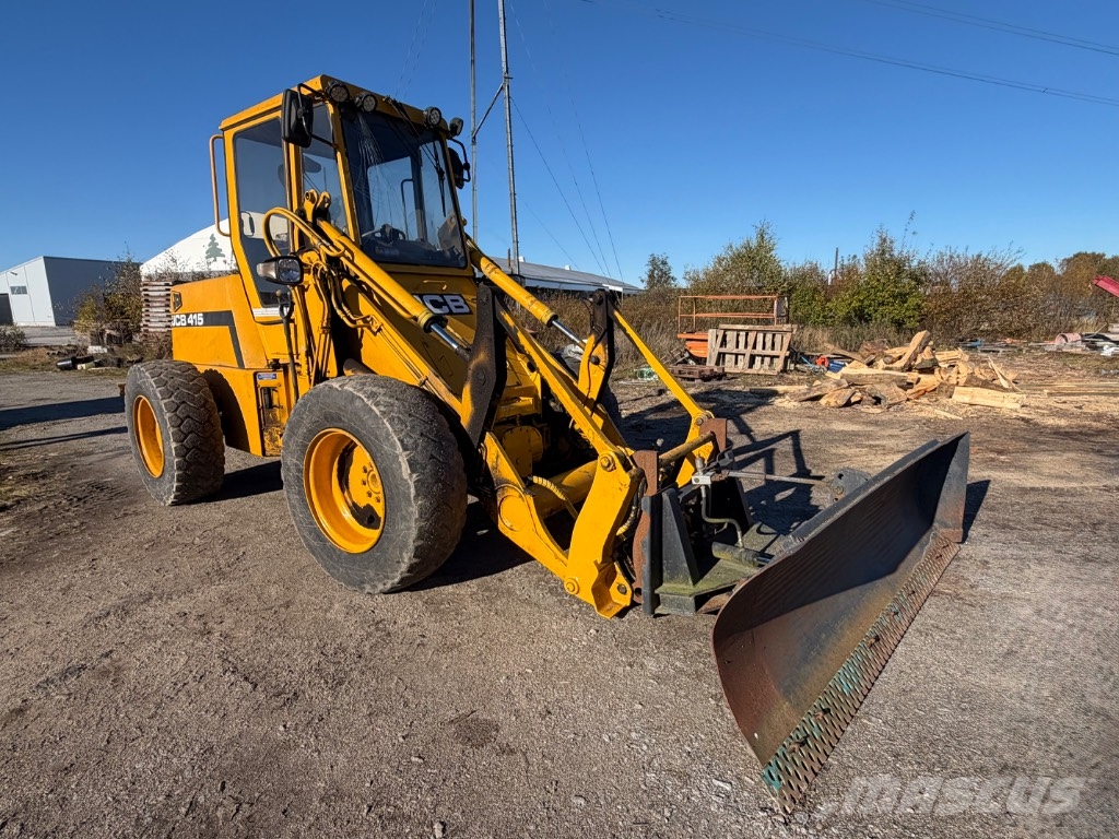 JCB 415 4x4 Pyöräkuormaajat