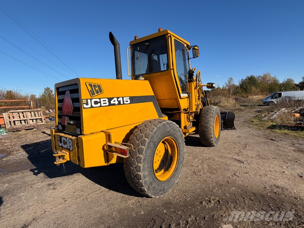 JCB 415 4x4 Pyöräkuormaajat