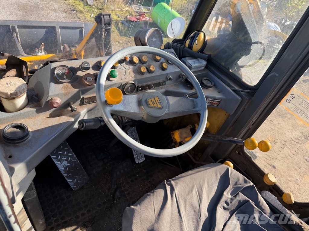 JCB 415 4x4 Pyöräkuormaajat