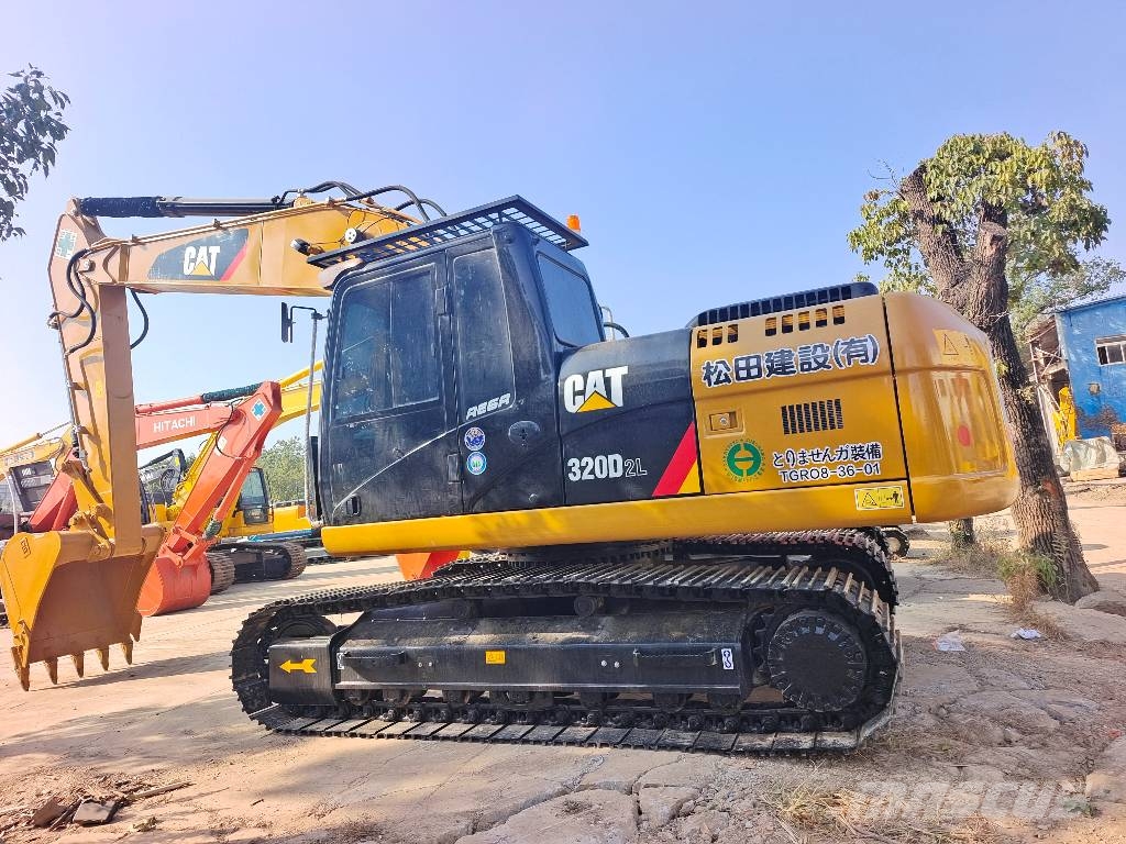 CAT 320 D - 28th Anniversary Promotion Price Crawler excavators