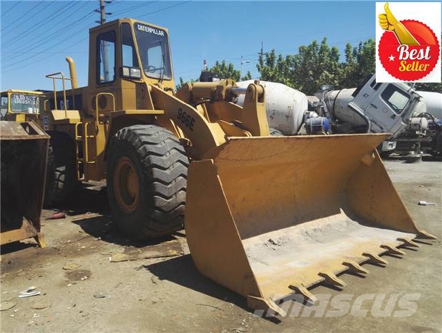 CAT 966 E Iekrāvēji uz riteņiem