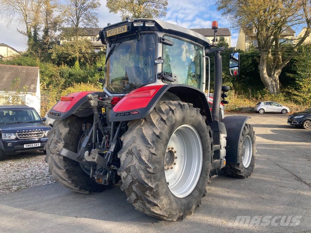 Massey Ferguson 8S.225 Tractores