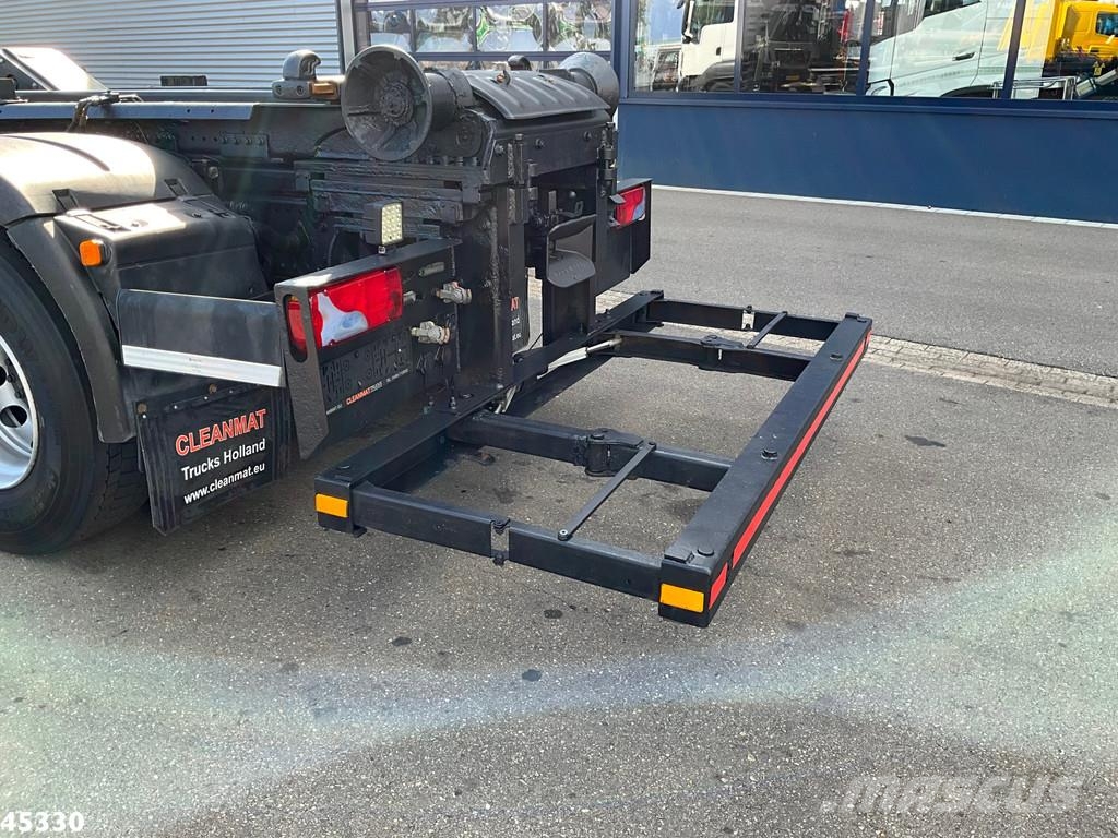MAN TGS 26.360 6x4 Hiab 12 Tonmeter laadkraan Camiones elevadores de gancho