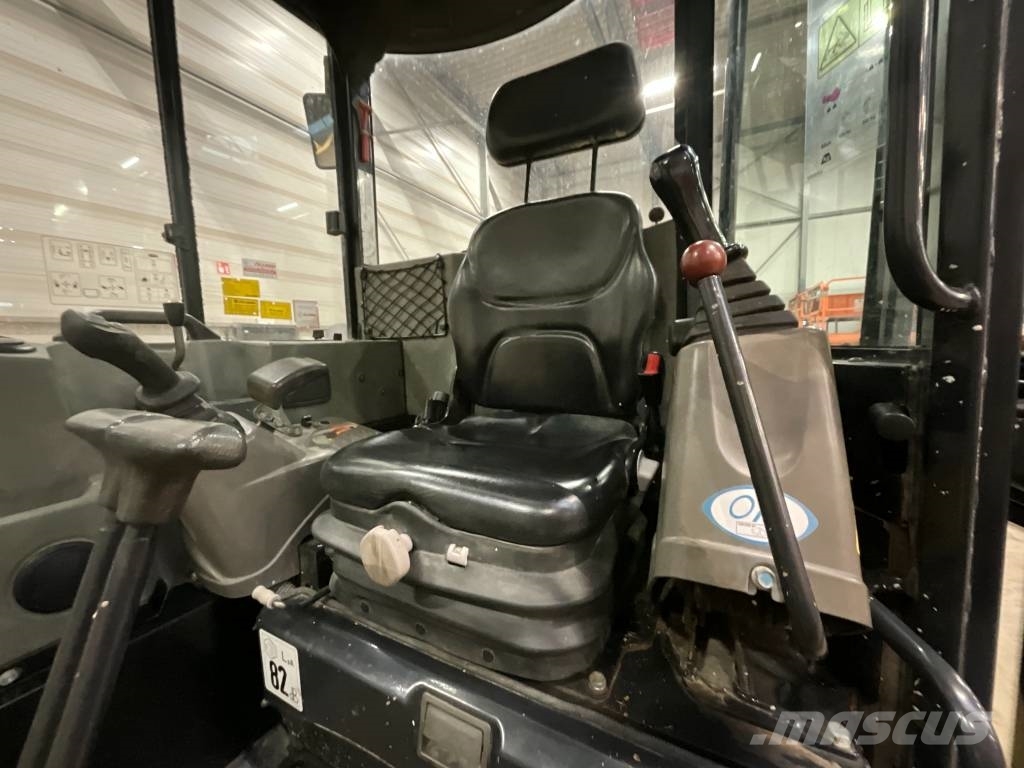 Yanmar Vio 50 U حفارات صغيرة أقل من 7 طن (حفارات صغيرة)
