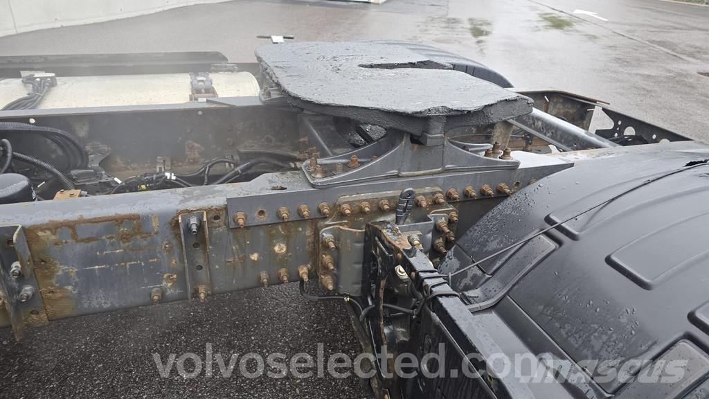 Renault T High Truck Tractor Units