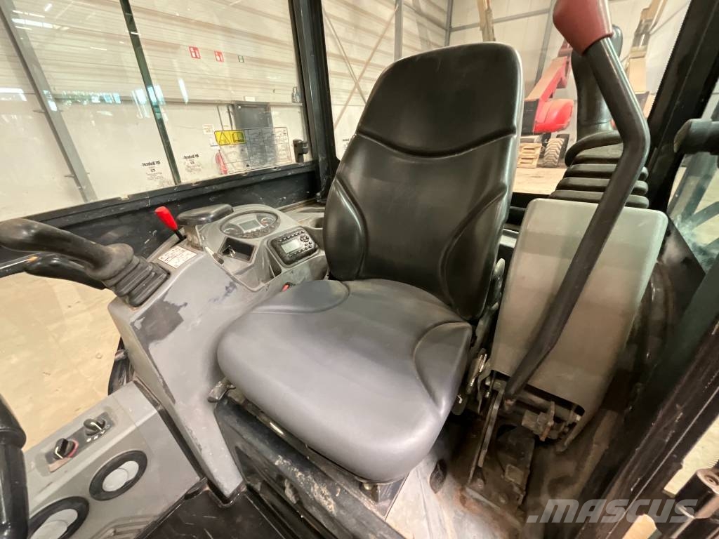 Doosan DX 19 Miniescavatori