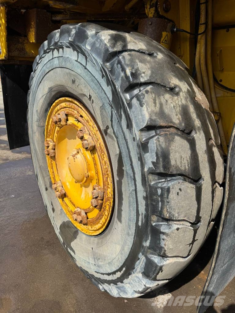 Komatsu HD 405-6 //BJ. 2006 - 21317H Dumper - Starr