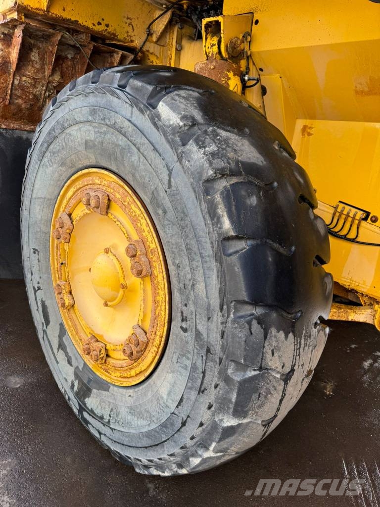 Komatsu HD 405-6 //BJ. 2006 - 21317H Dumper - Starr