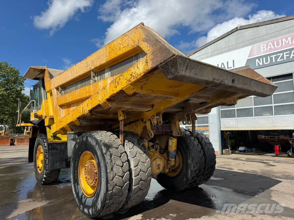 Komatsu HD 405-6 //BJ. 2006 - 21317H Dumper - Starr