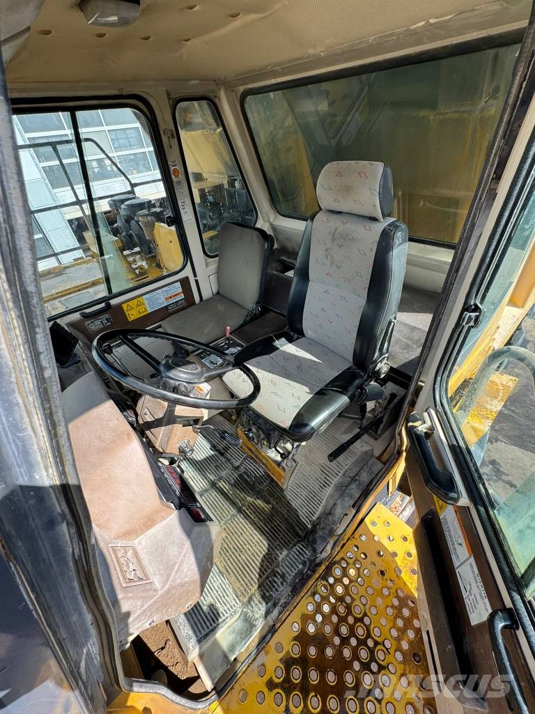 Komatsu HD 405-6 //BJ. 2006 - 21317H Dumper - Starr