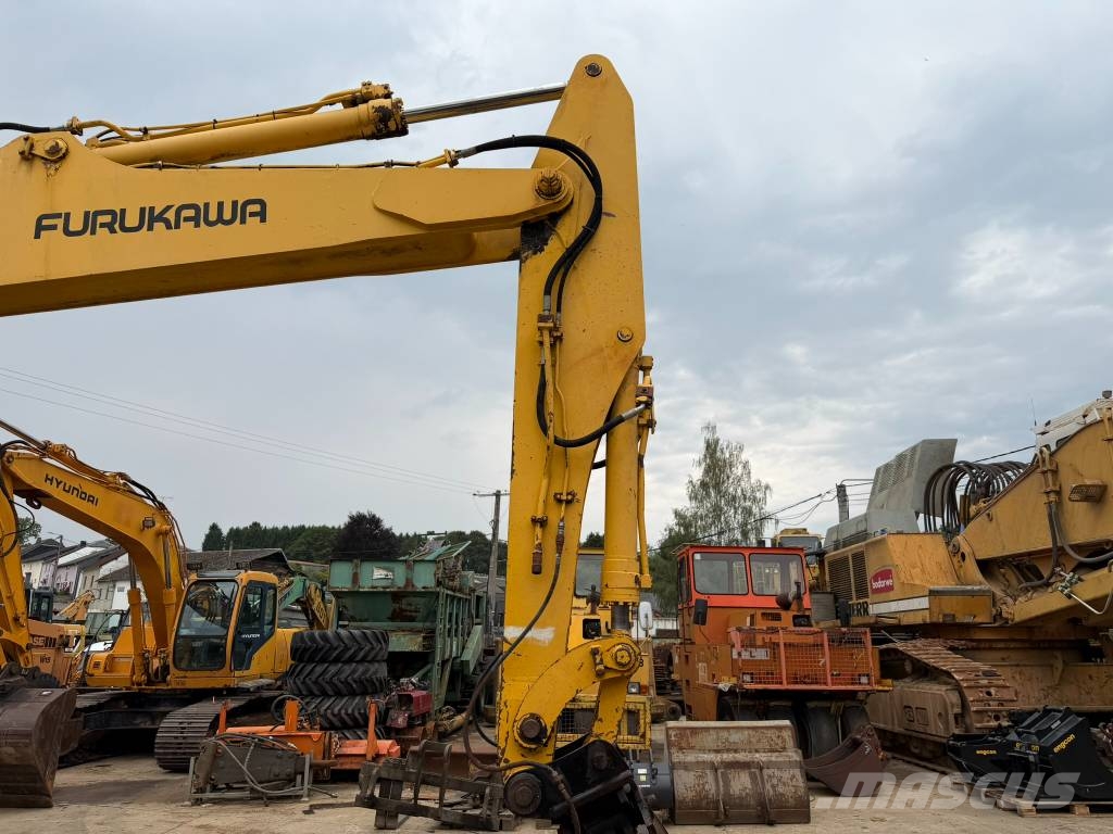 Furukawa 645 LS Excavadoras sobre orugas