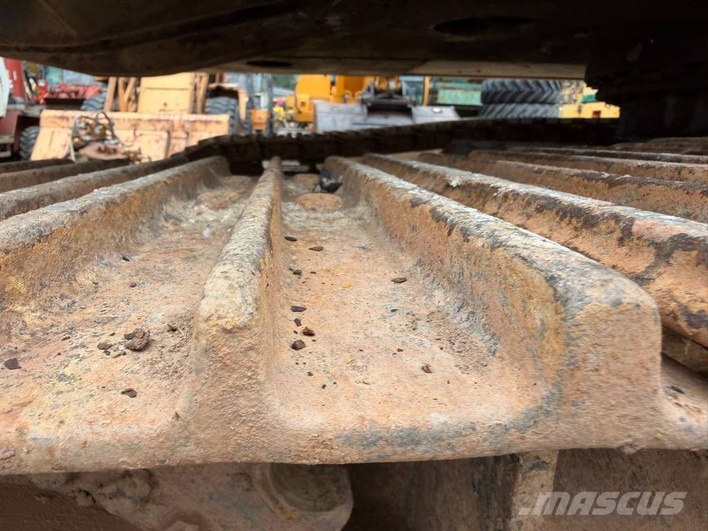 Furukawa 645 LS Excavadoras sobre orugas