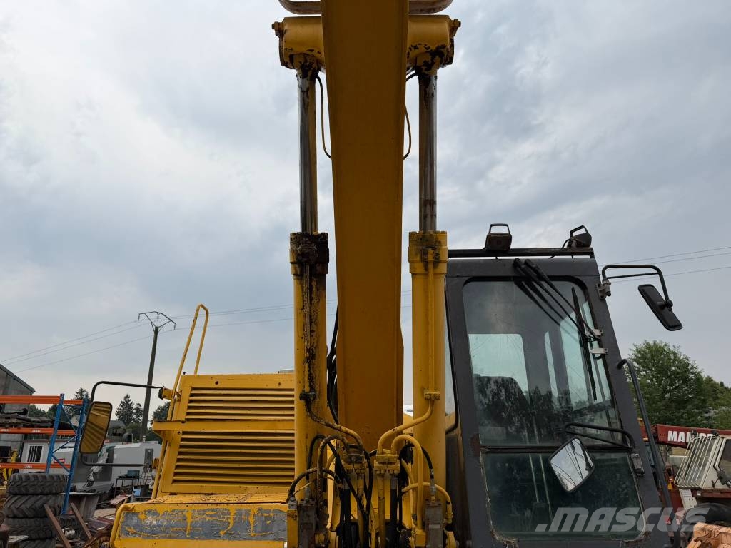 Furukawa 645 LS Excavadoras sobre orugas
