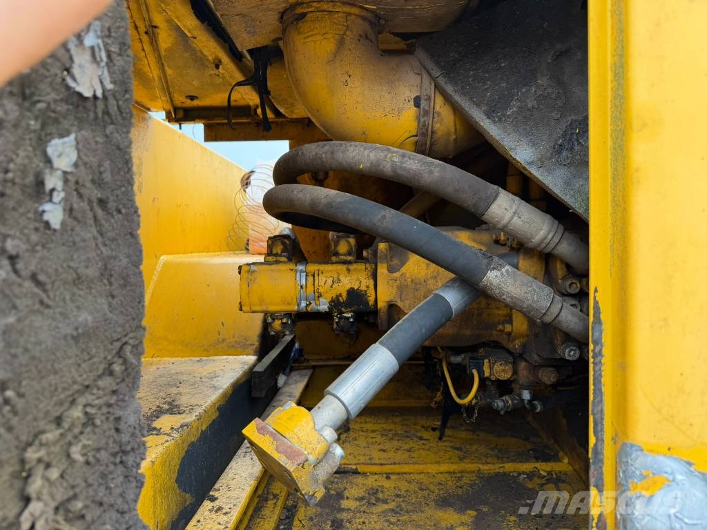 Furukawa 645 LS Excavadoras sobre orugas