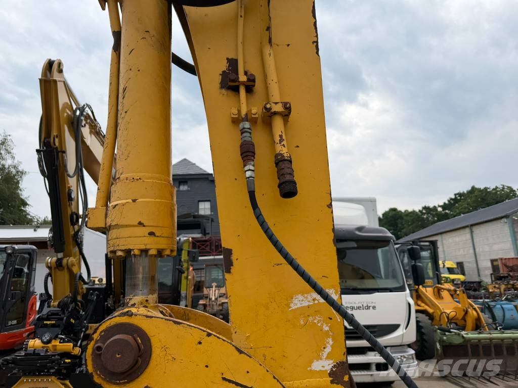 Furukawa 645 LS Excavadoras sobre orugas