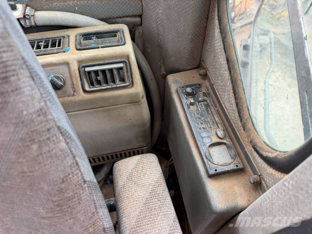 Furukawa 645 LS Excavadoras sobre orugas