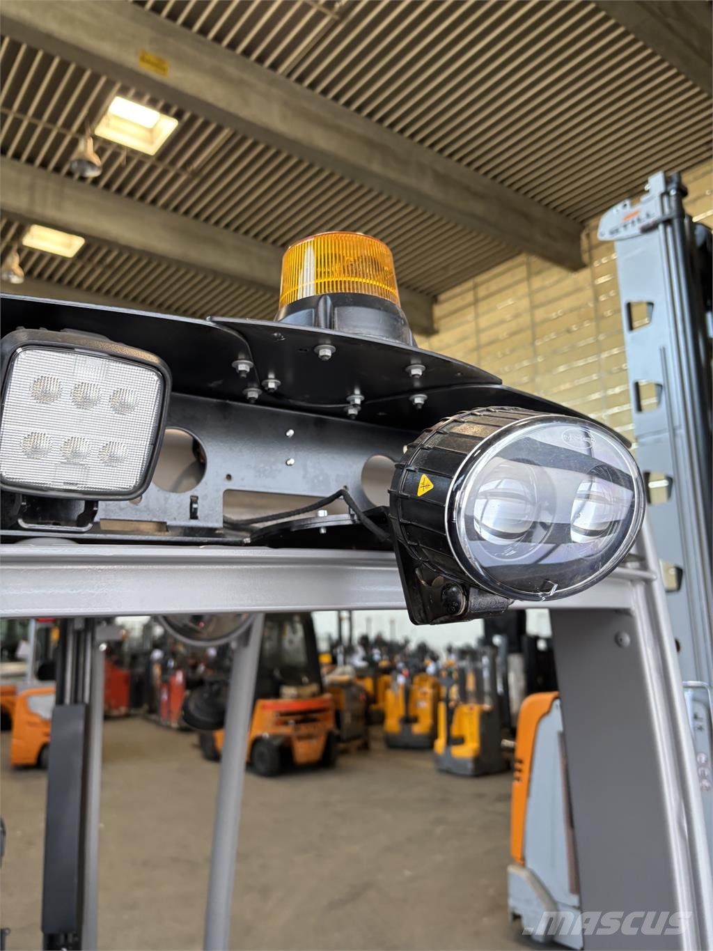 Jungheinrich EFG 218K Elektriniai šakiniai krautuvai