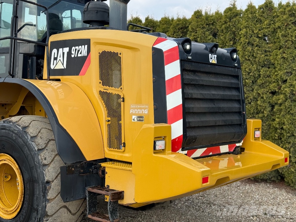 CAT 972 M Gumikerekes homlokrakodók