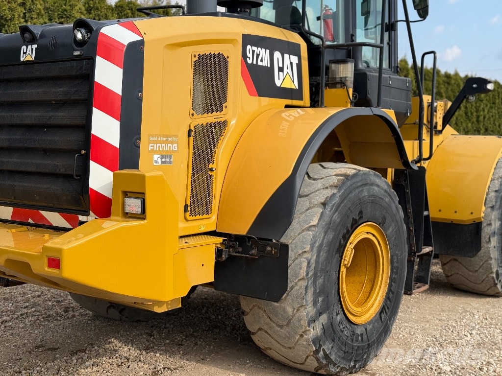 CAT 972 M Gumikerekes homlokrakodók