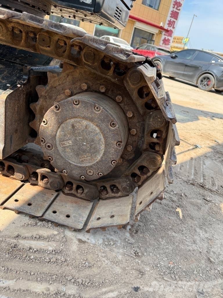 Sumitomo SH135-7 Excavadoras sobre orugas