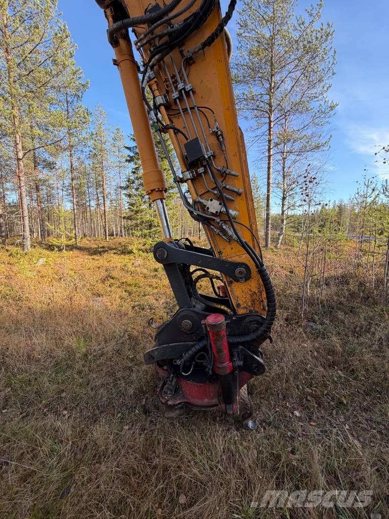 Hyundai Robex 235 LCR-9 A Excavatoare pe șenile