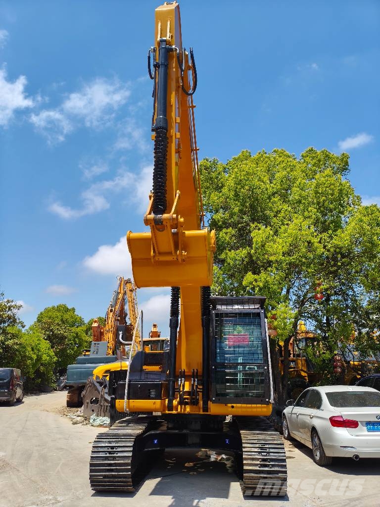 CAT 320 D Гусеничні екскаватори