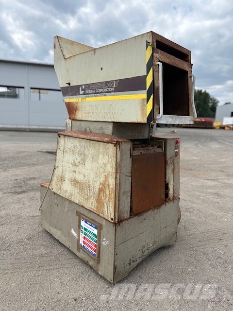 Weima WASTE GRANULATOR MILL آلات تمزيق المخلفات
