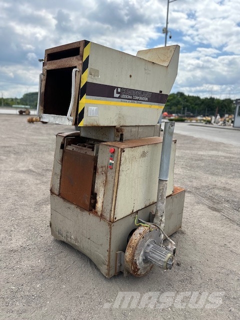 Weima WASTE GRANULATOR MILL آلات تمزيق المخلفات