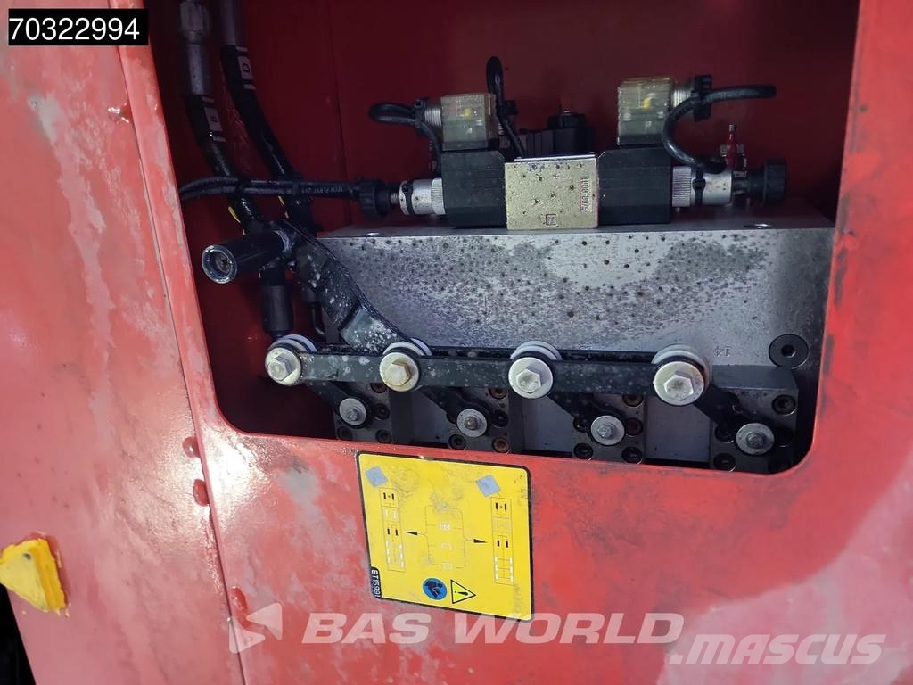 Kässbohrer LB4E 3 axles Extendable Ramps! 1x Lift 3x Steering Semi-reboques rebaixados