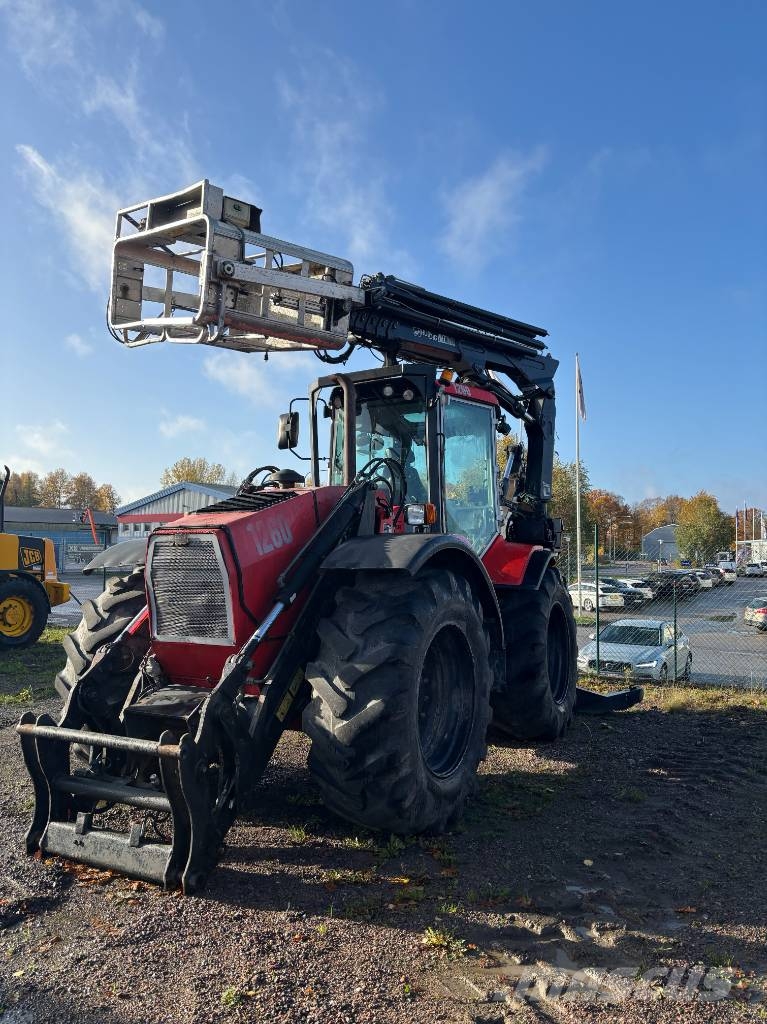 Huddig 1260 反鏟裝載機
