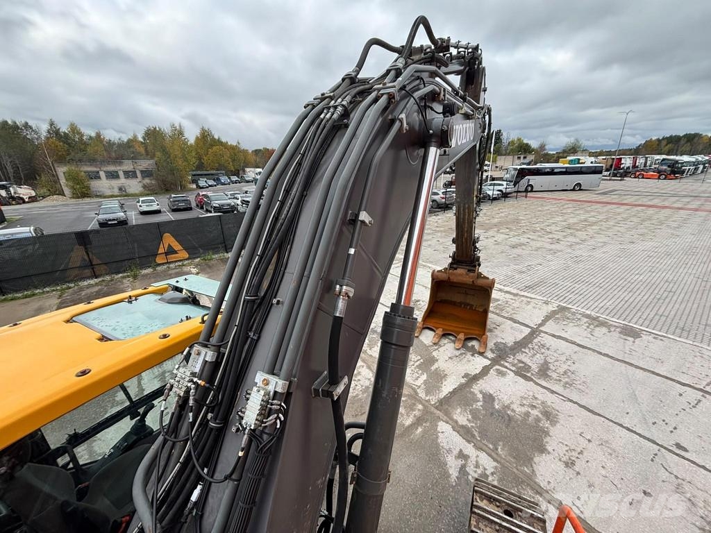 Volvo EC 380 EL CENTRAL LUBRICATION / AC Roomikekskavaatorid