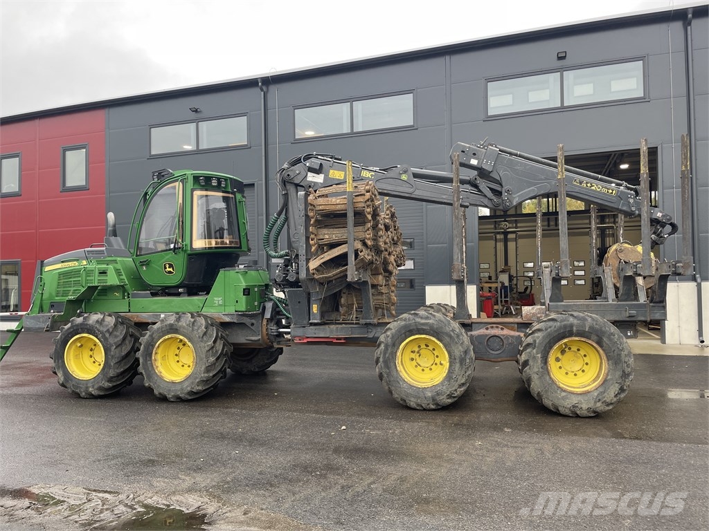 John Deere 1110G Udkørselsmaskiner