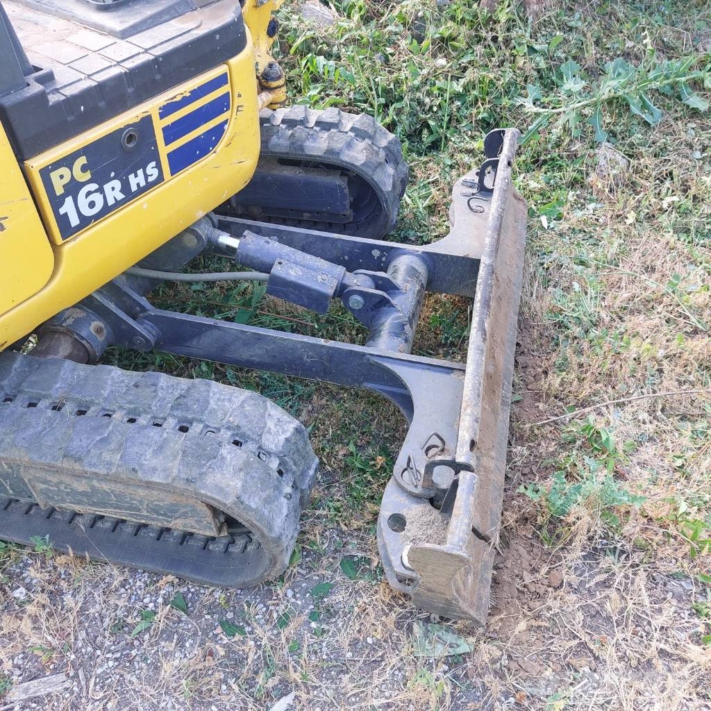 Komatsu PC 16 R-3HS Mini rýpadla < 7t