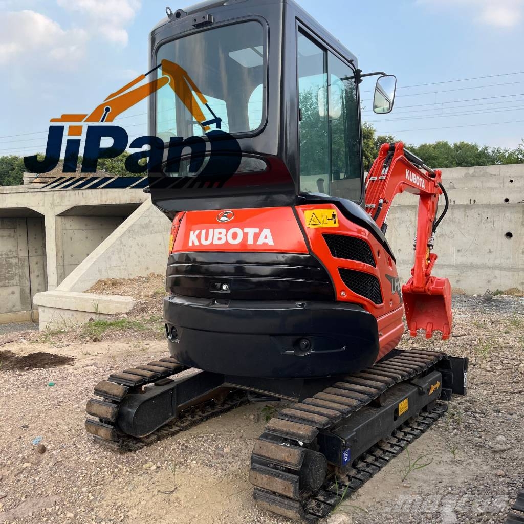 Kubota U 25 小型挖掘机