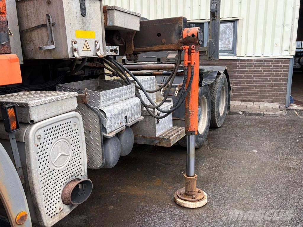 Mercedes-Benz Actros 2657 V8 6x4 EPS 3 Pedals Full Steel Suspens Maastikutõstukid