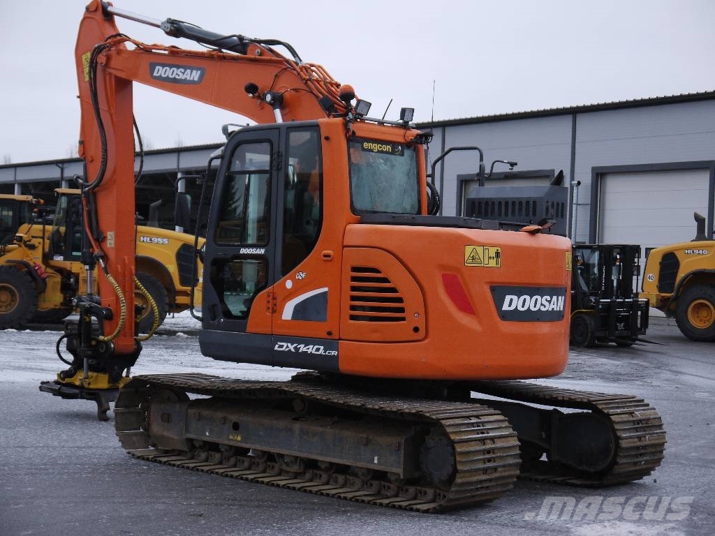 Doosan DX 140 LCR-5 Excavadoras sobre orugas