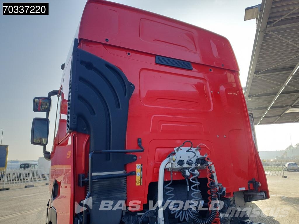 Renault T 460 4X2 SleeperCab NL-Truck ADR Standklima PTO A Vlačilci