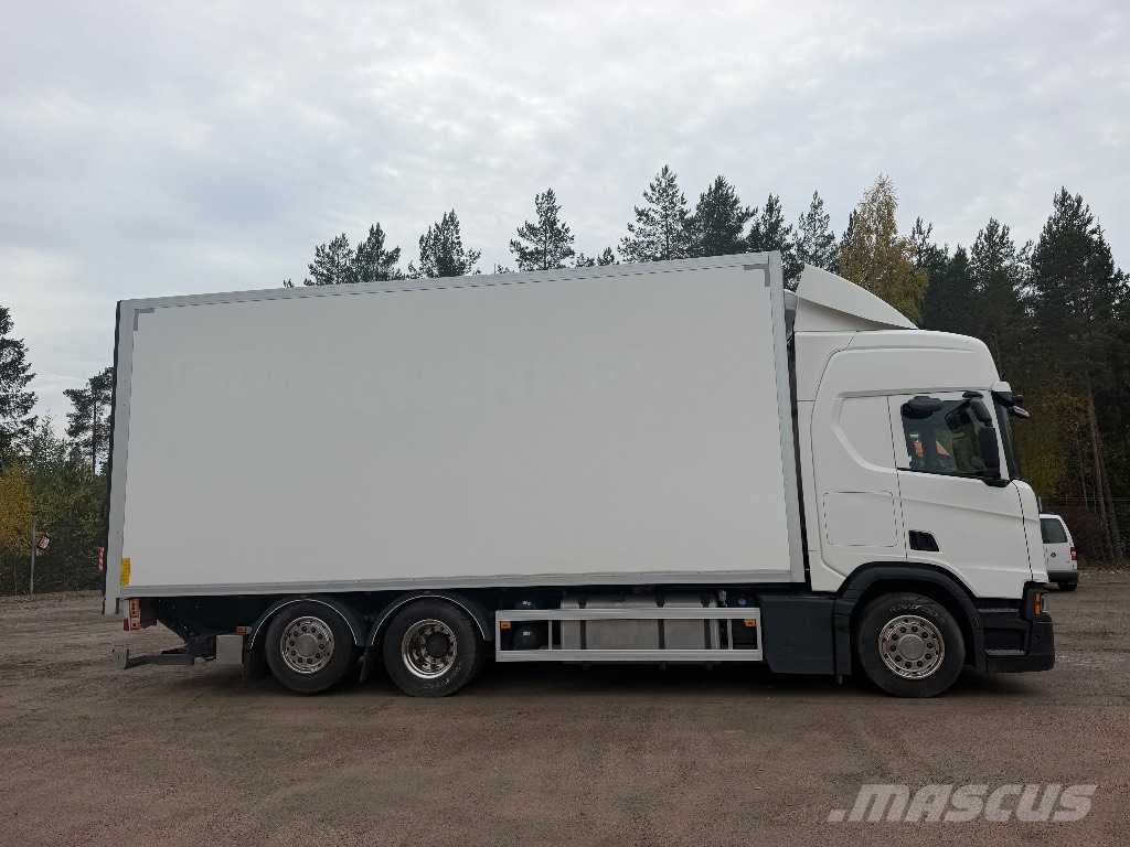 Scania R 450 厢式货车